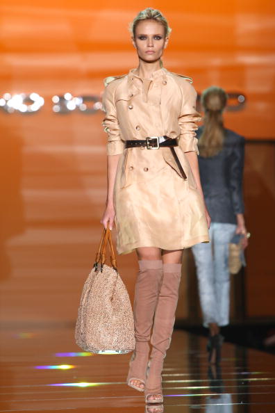 Коллекция от Ermanno Scervino сезона весна-лето 2010